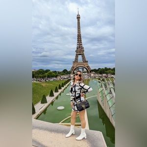 Trusted POSHMARK AMBASSADOR - Dianne, RN ✨